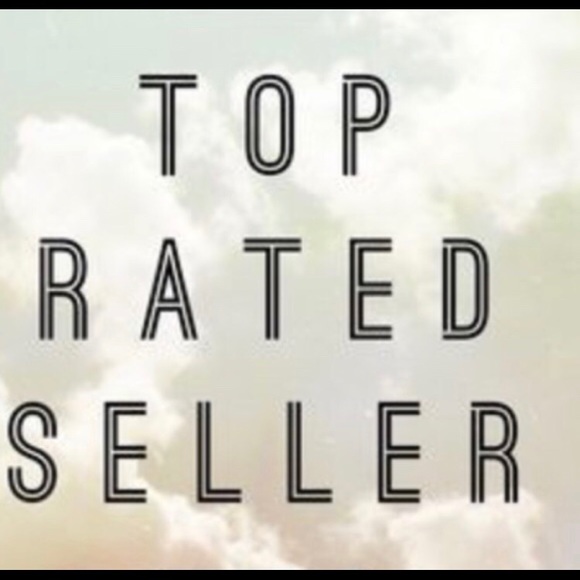 Meet your Posher, Heidi! - Picture 2 of 3